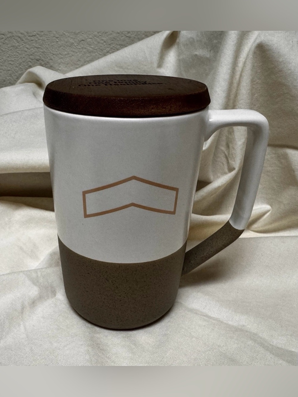 One love, Family, and health - Tea/Coffee Mug with Wooden Lid w/ Seal